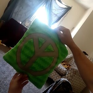 Peace  pillow  25